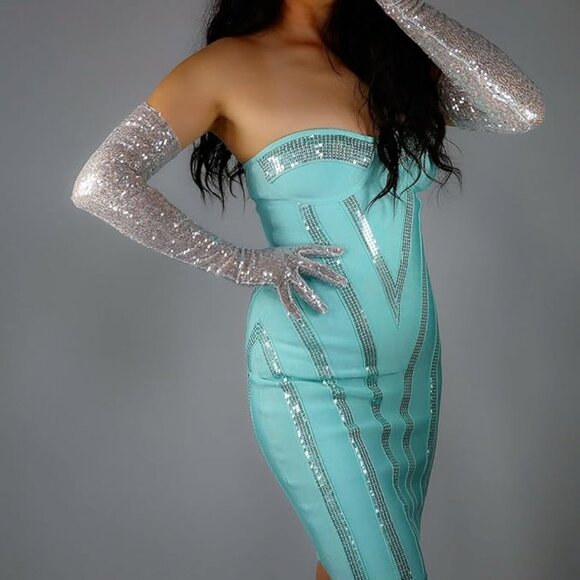 Long Sequins Mesh Silver Gloves - Picture 5 of 6